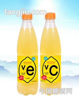 優(yōu)C優(yōu)E VC+VE果味營(yíng)養(yǎng)素飲料500ml