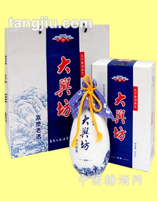 經(jīng)典青花瓷瓶大興坊原漿老酒