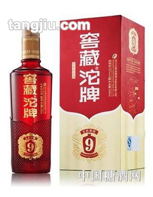 9年窖藏沱牌酒