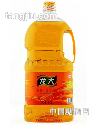 龍大花生油2.5L